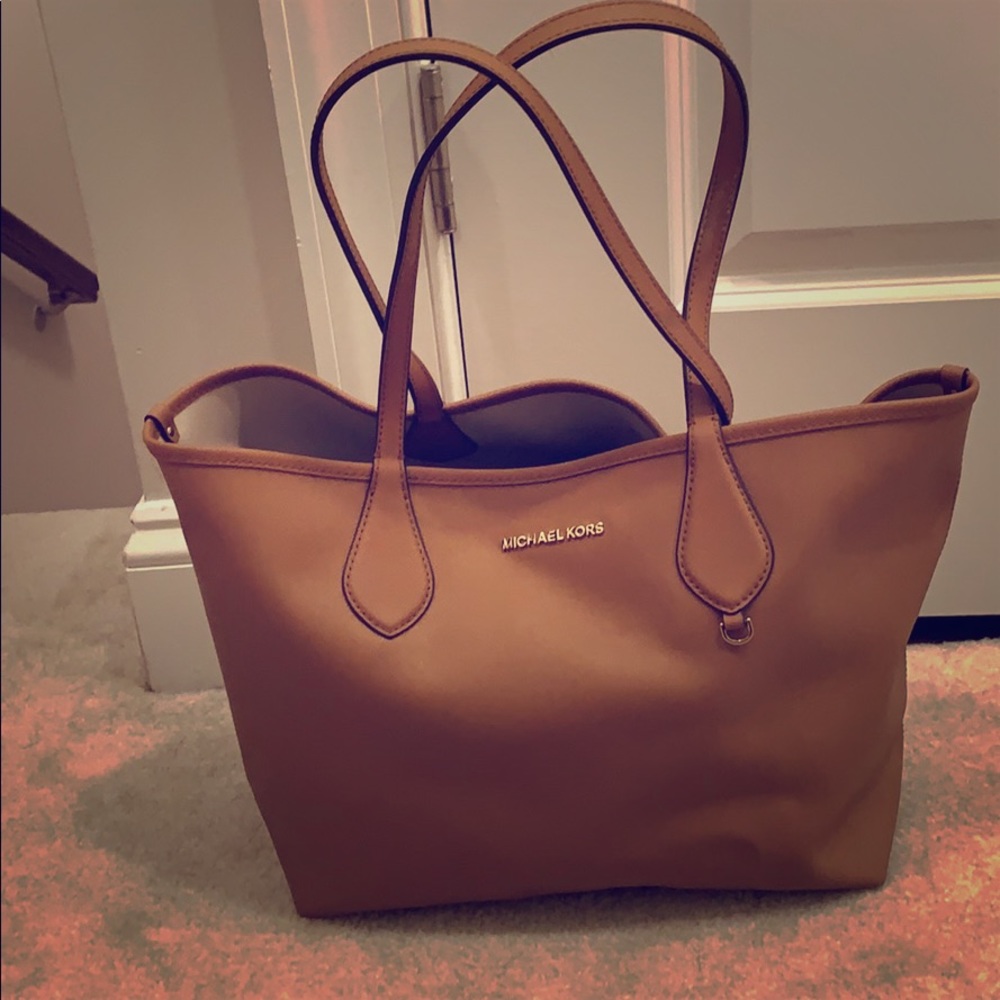 Michael Kors Tote